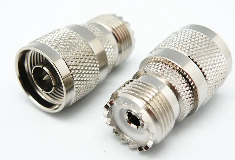 N MACHO- UHF HEMBRA