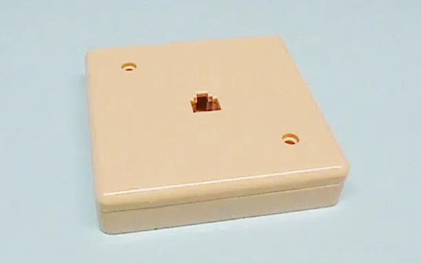 BASE SUPERFICIE, TIPOS TELEFONICA, 6P6C
