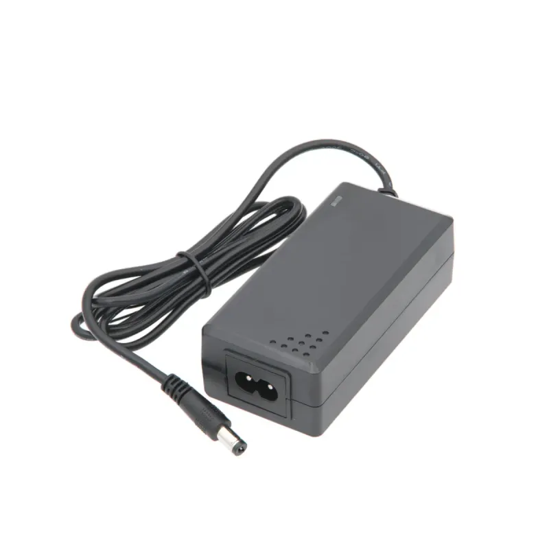 Alimentador Fijo 12V 3.5A [5.5x2.1mm]