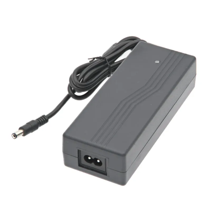 Alimentador Fijo 24V 5A [5.5x2.1mm]