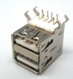 DOBLE USB-A, HEMBRA C.I., BLINDADO — imagen 1